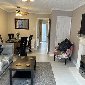 Cosy Corner - 2 Beds, Free Parking, Next To General Hospital Holiday home Southampton